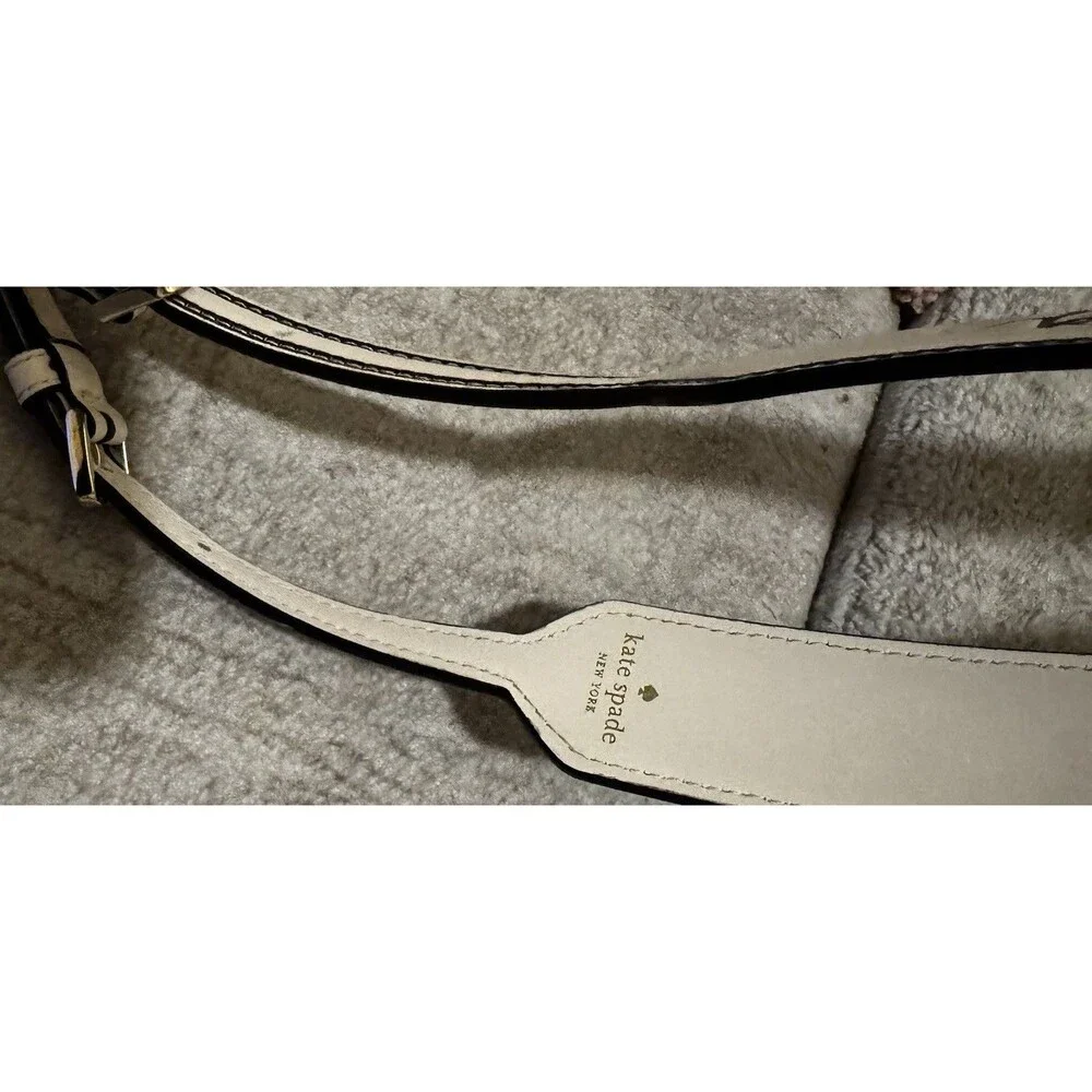 EUC Kate Spade Love Shack Heart Crossbody Purse Brand Kate Spade/New York Strap